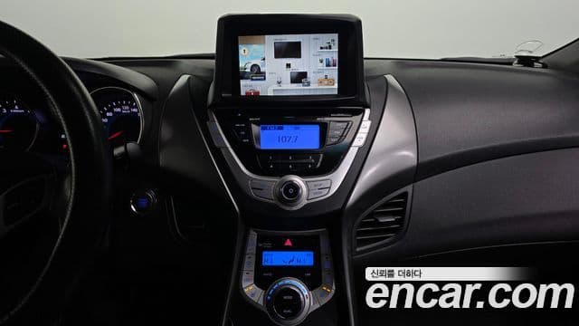 Hyundai Avante MD Premier, 2012 14