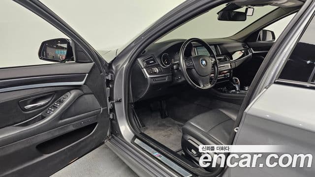 BMW 5시리즈 (F10) 520d M Aero Dynamic, 2016 10