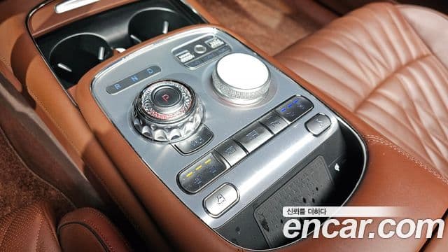 Genesis G90 (RS4) бензин 3.5 турбо AWD, 2022 9