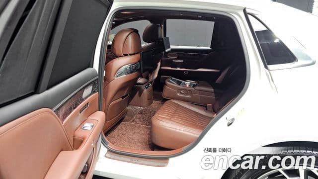 Genesis G90 (RS4) бензин 3.5 турбо AWD, 2022 12