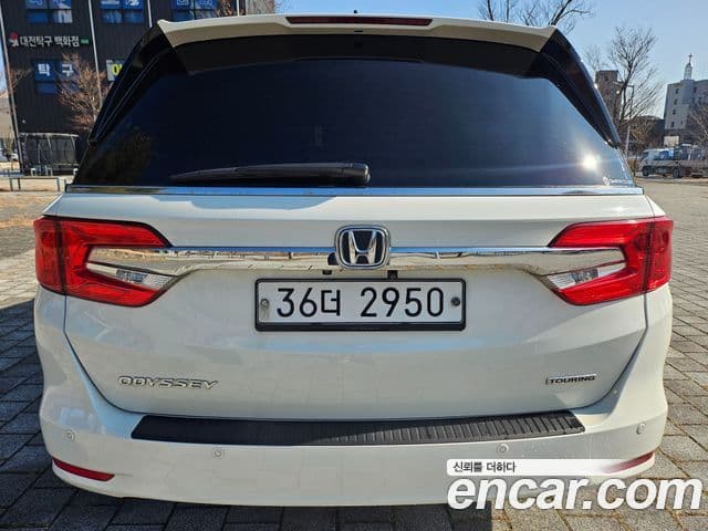 Honda Odyssey 5세대, 2019 7