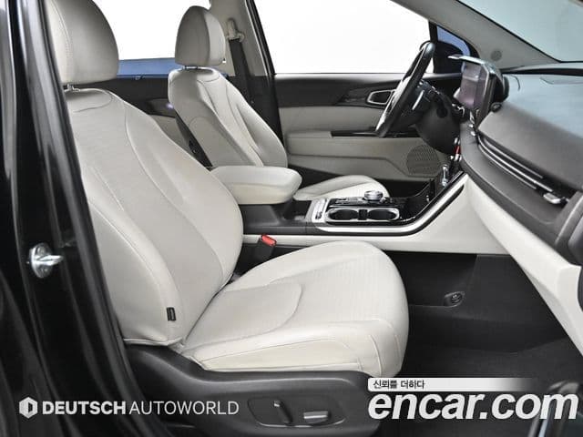 Kia Carnival 4세대 Signature, 2023 10