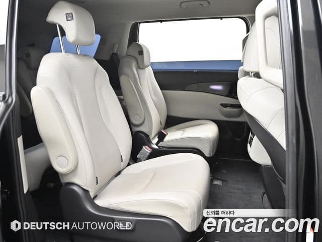 Kia Carnival 4세대 Signature, 2023 12