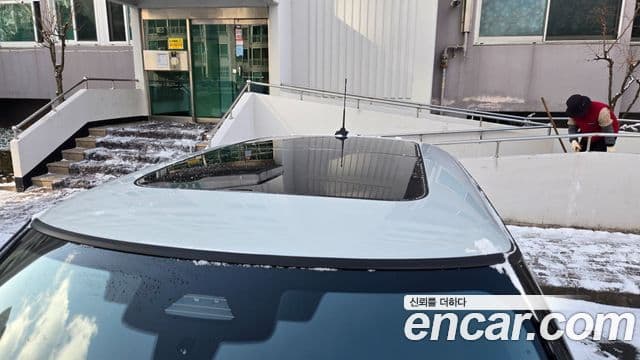 Mini Cooper C 4세대 Classic, 2025 13