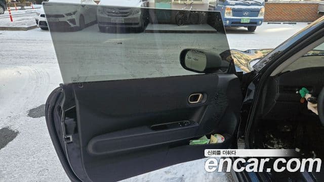 Mini Cooper C 4세대 Classic, 2025 17