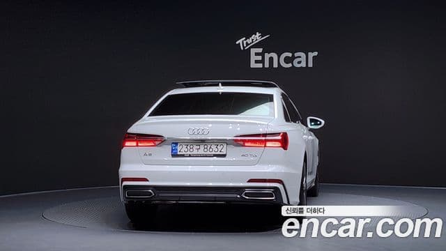 Audi A6 (C8) Premium, 2023 4