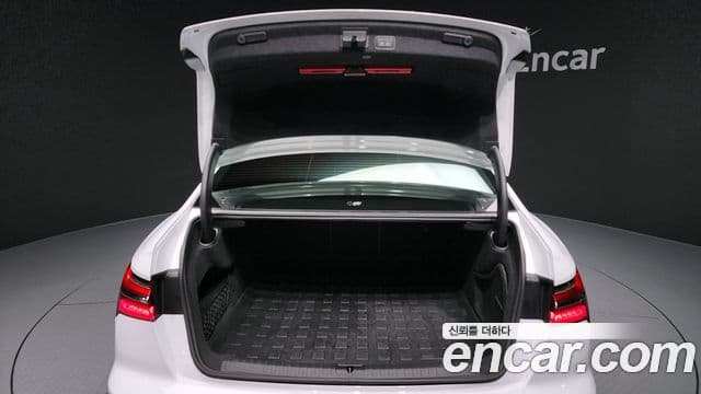 Audi A6 (C8) Premium, 2023 20