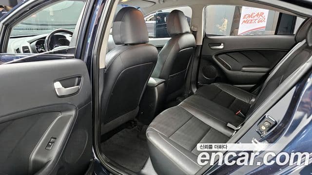 Kia The / новый New K3 Style, 2018 12