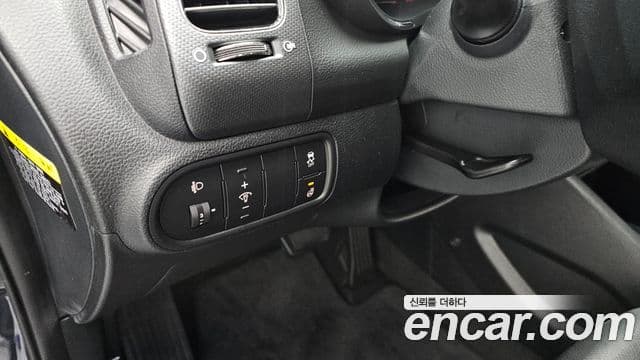 Kia The / новый New K3 Style, 2018 15