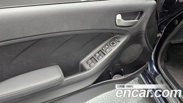 Kia The / новый New K3 Style, 2018 16