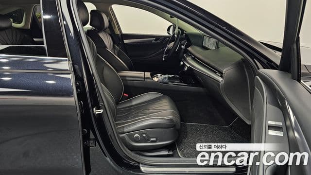 Genesis G80 (RG3) бензин 2.5 турбо AWD, 2021 11