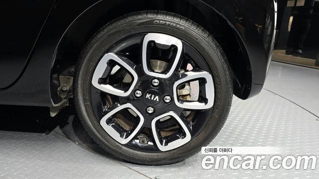 Kia The / новый New Ray Prestige, 2018 все фото