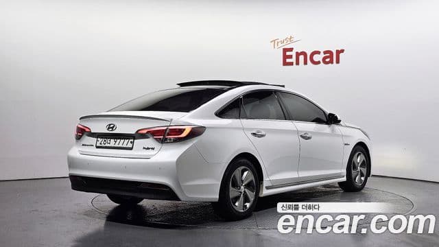 Hyundai LF Sonata гибрид Premium, 2015 2