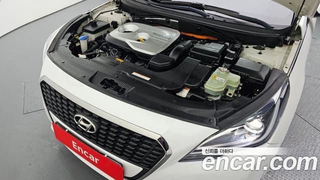 Hyundai LF Sonata гибрид Premium, 2015 6