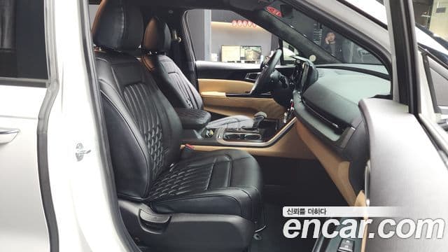 Kia Carnival 4세대 бензин 9인승 High Limousine(компания по спецнадстройкам), 2023 11