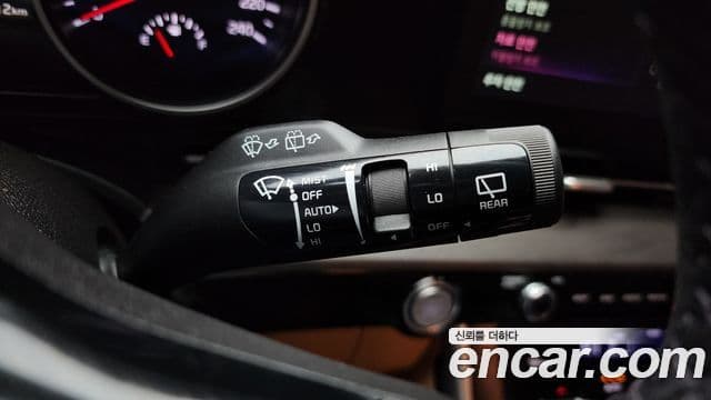 Kia Carnival 4세대 бензин 9인승 High Limousine(компания по спецнадстройкам), 2023 17