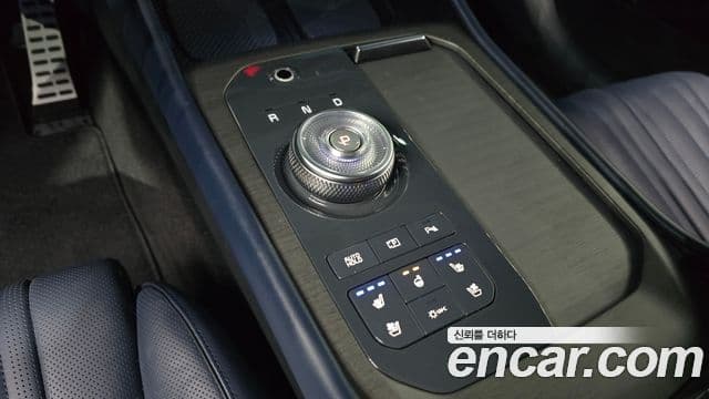 Kia The / новый New K8 Signature чёрный, 2025 9