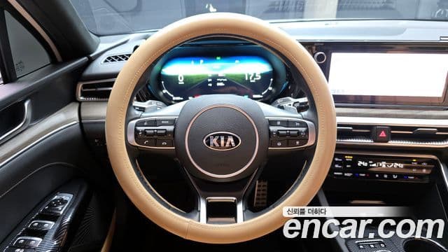 Kia K5 гибрид 3세대 Noblesse, 2021 13