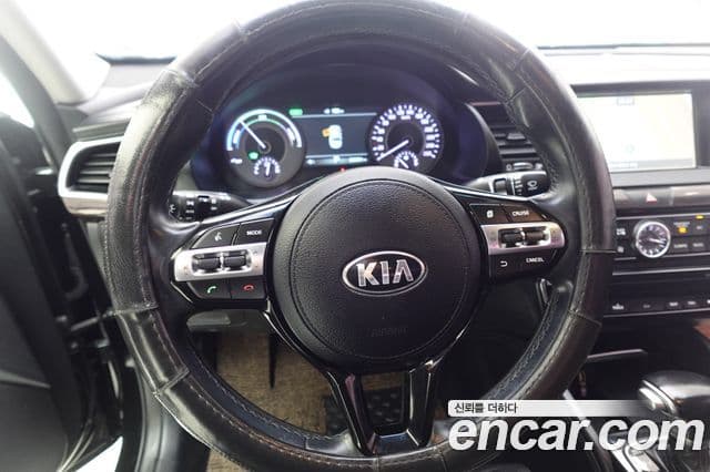 Kia All New K7 гибрид Noblesse, 2017 15