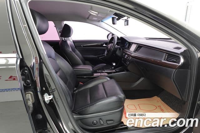 Kia All New K7 гибрид Noblesse, 2017 19