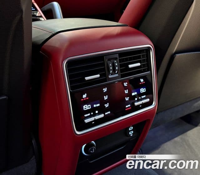 Porsche Cayenne (PO536) 3.0 купе, 2021 18