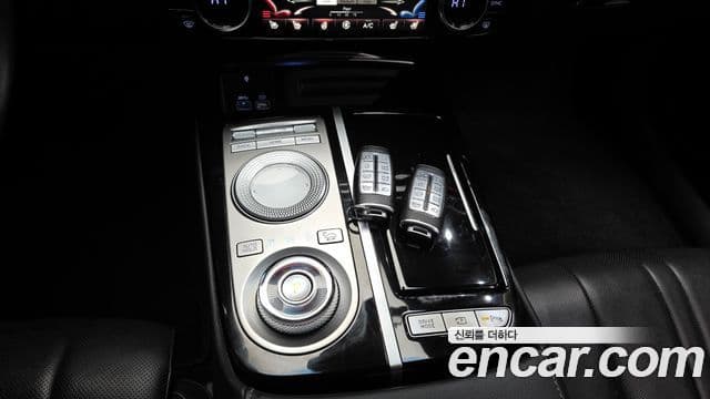 Genesis G80 (RG3) бензин 3.5 турбо AWD, 2021 9