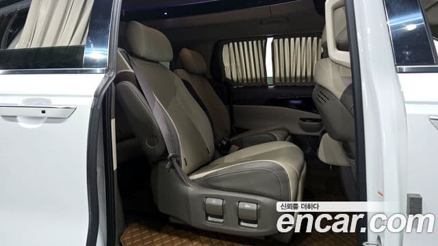 Kia Carnival 4세대 Signature, 2023 12