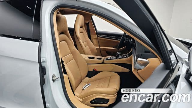 Porsche Panamera (971) 2.9 AWD E-гибрид Platinum Edition, 2023 12