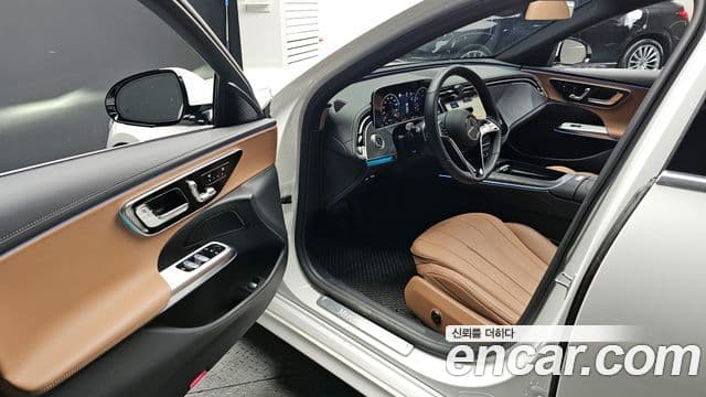 Mercedes-Benz E-класс W214 Avantgarde, 2025 10