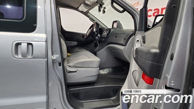 Hyundai Grand Starex Smart, 2018 11