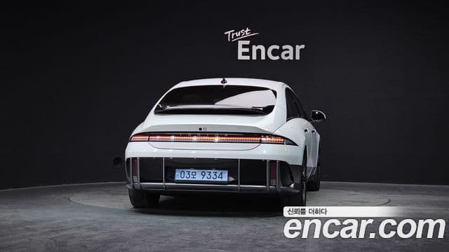 Hyundai Ioniq 6 Prestige, 2023 4