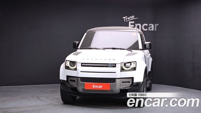 Land Rover Defender (L663) 110 P300 X-Dynamic SE, 2024 3