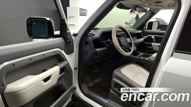 Land Rover Defender (L663) 110 P300 X-Dynamic SE, 2024 10
