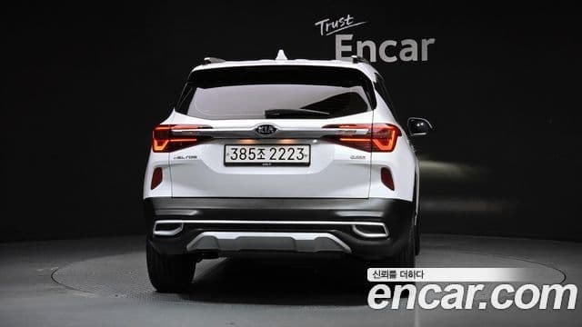 Kia Seltos Signature, 2022 4
