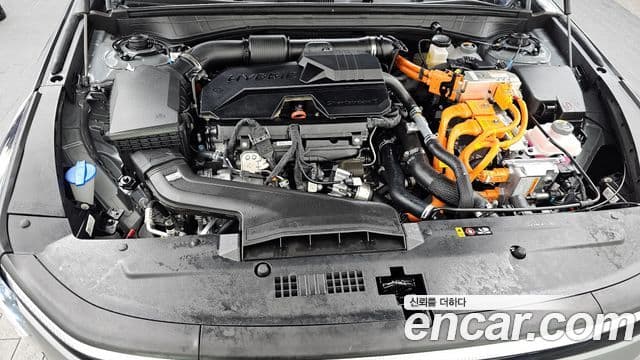 Kia The / новый New K8 гибрид Signature, 2025 6