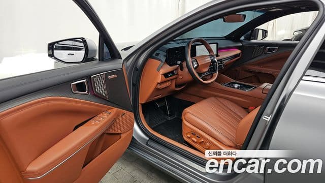 Kia The / новый New K8 гибрид Signature, 2025 10