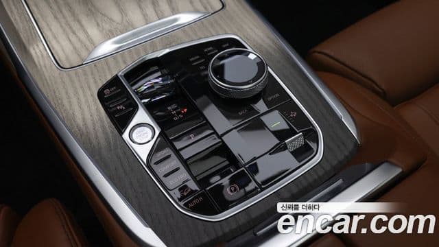 BMW X7 (G07) xDrive 40i Design Pure Excellence 6인승, 2025 13