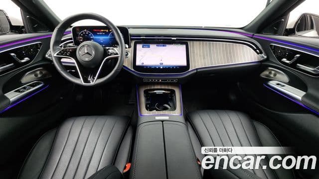 Mercedes-Benz E-класс W214, 2025 7