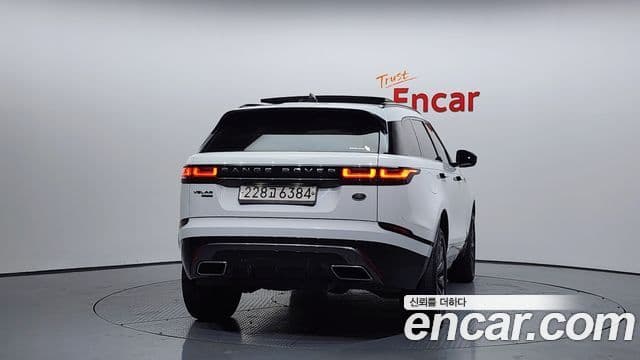 Land Rover Range Rover Velar 3.0 D300 R-Dynamic SE, 2019 4
