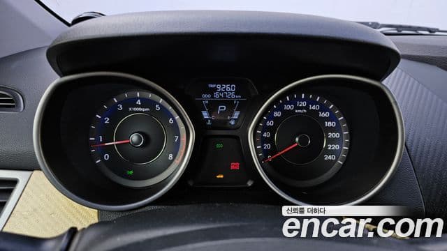 Hyundai Avante MD Luxury, 2012 8