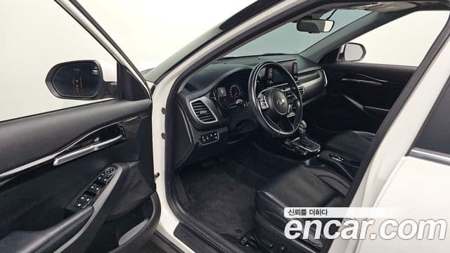 Kia Seltos Signature, 2021 10