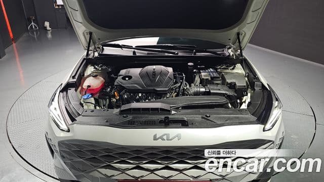 Kia K8 Signature, 2023 6