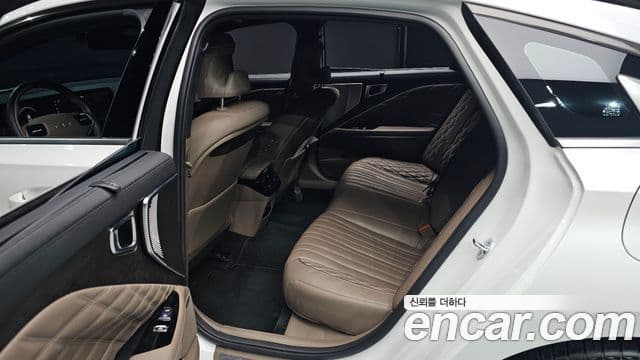 Kia K8 Signature, 2023 12