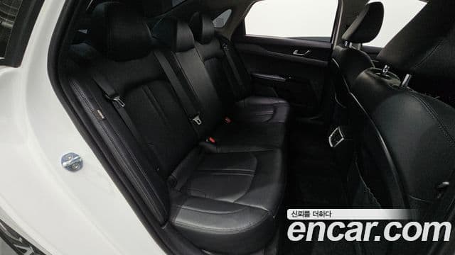 Kia K5 3세대 Prestige, 2021 13