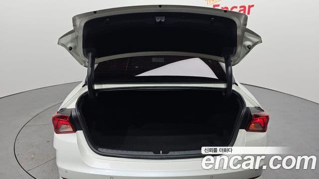 Kia K5 3세대 Prestige, 2021 20