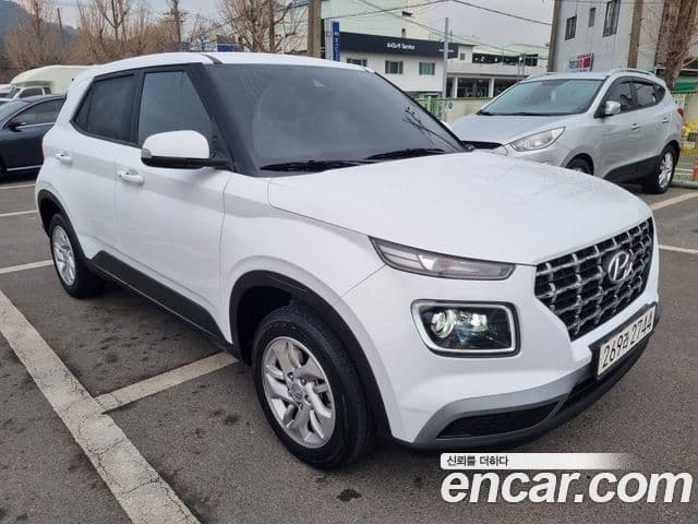 Hyundai Venue 1.6 Modern Plus, 2022 2