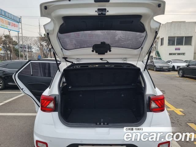 Hyundai Venue 1.6 Modern Plus, 2022 все фото