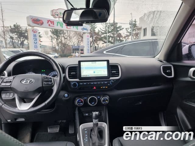 Hyundai Venue 1.6 Modern Plus, 2022 13