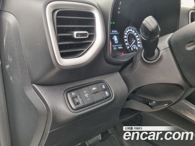 Hyundai Venue 1.6 Modern Plus, 2022 15