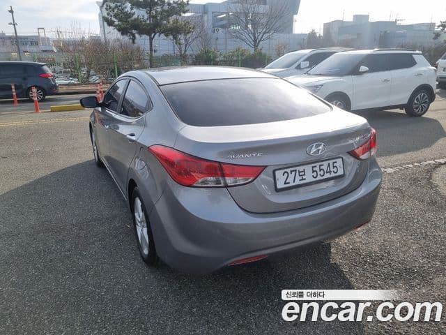 Hyundai Avante MD Premier, 2012 2